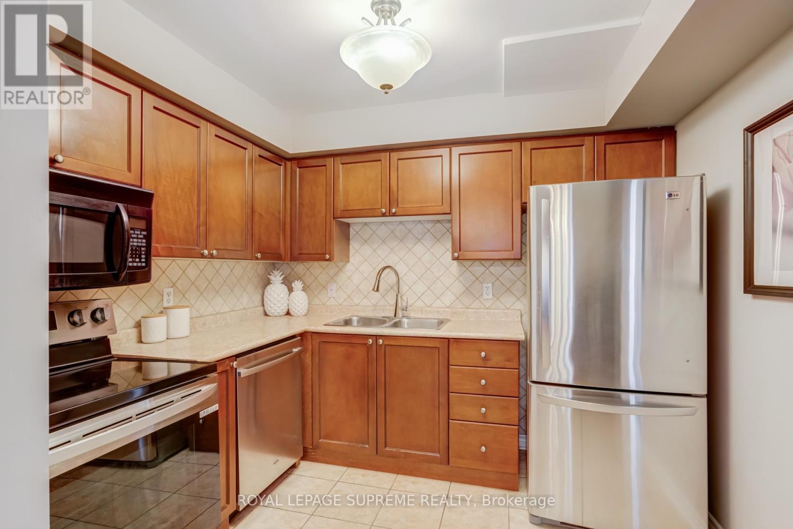 #307 64 SIDNEY BELSEY CRESCENT - 10