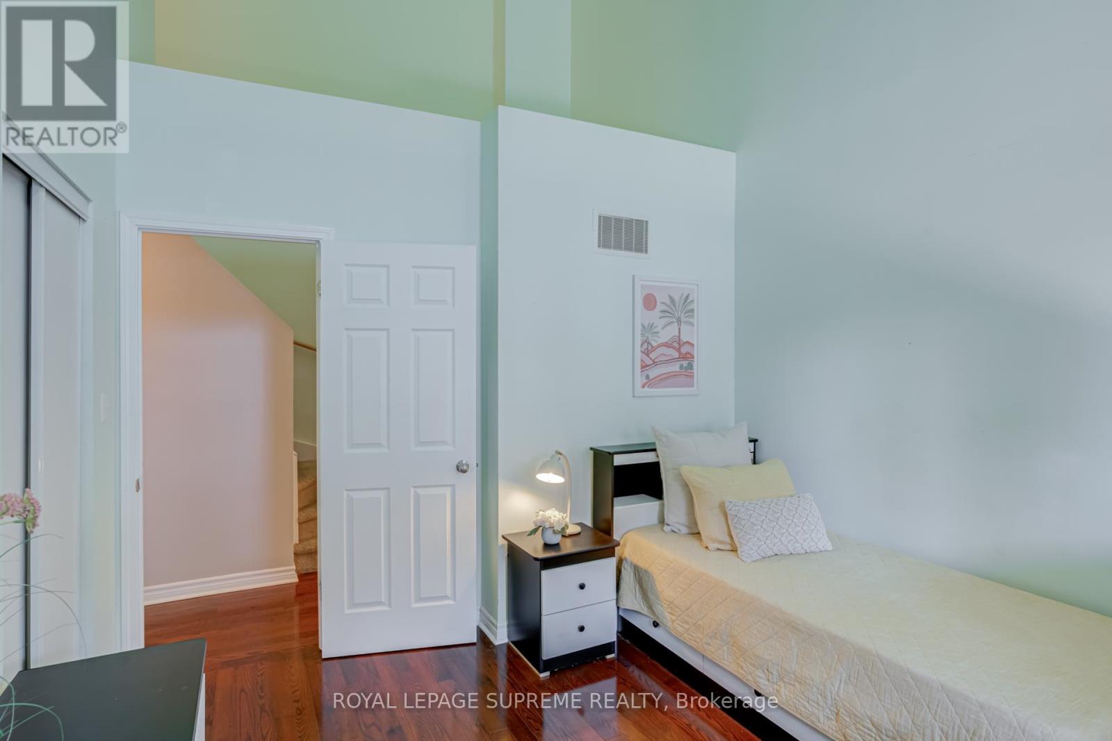 #307 64 SIDNEY BELSEY CRESCENT - 17