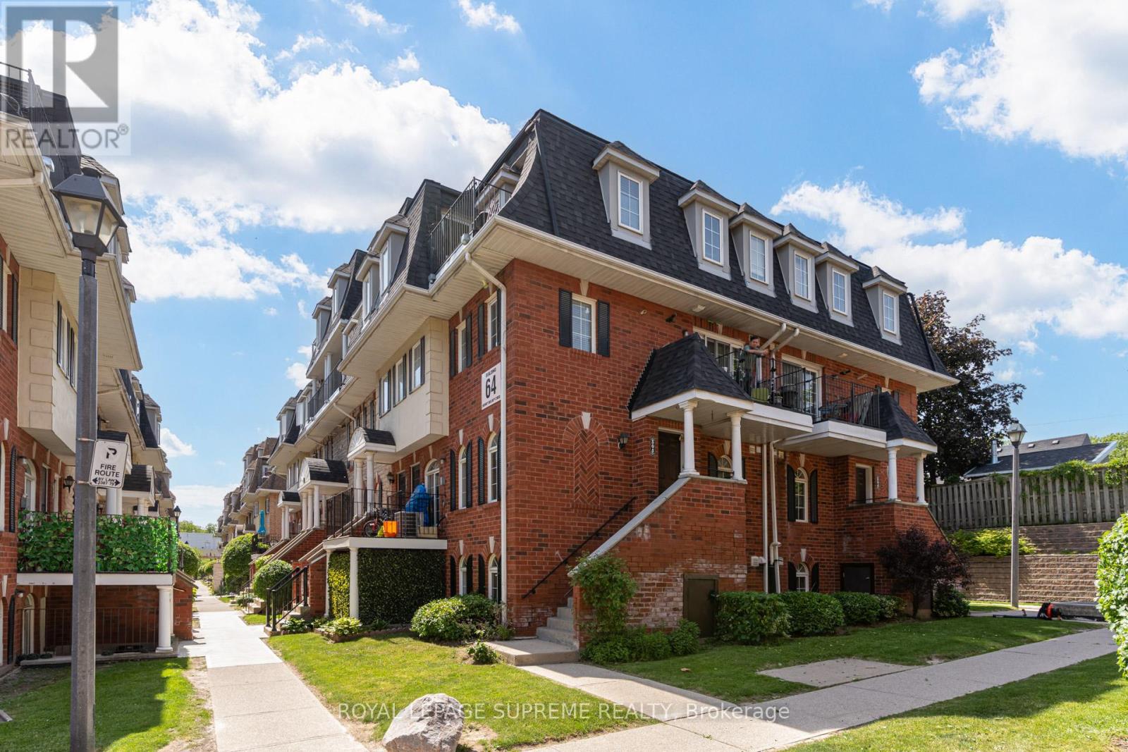 #307 64 SIDNEY BELSEY CRESCENT - 2