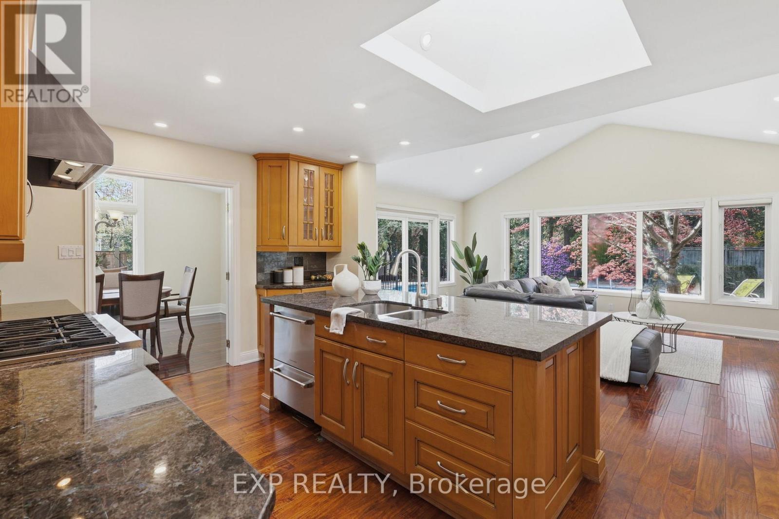 2076 AUTUMN BREEZE DRIVE S - 15