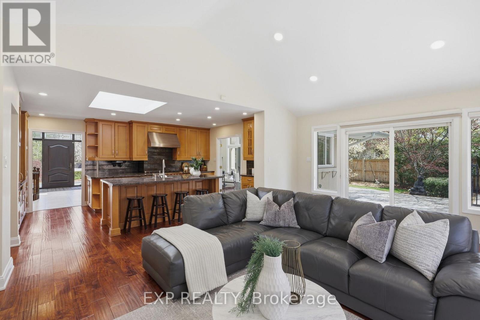 2076 AUTUMN BREEZE DRIVE S - 20