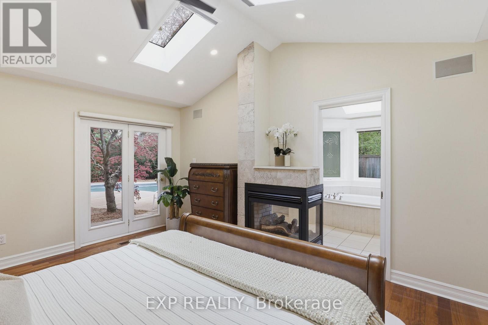 2076 AUTUMN BREEZE DRIVE S - 21