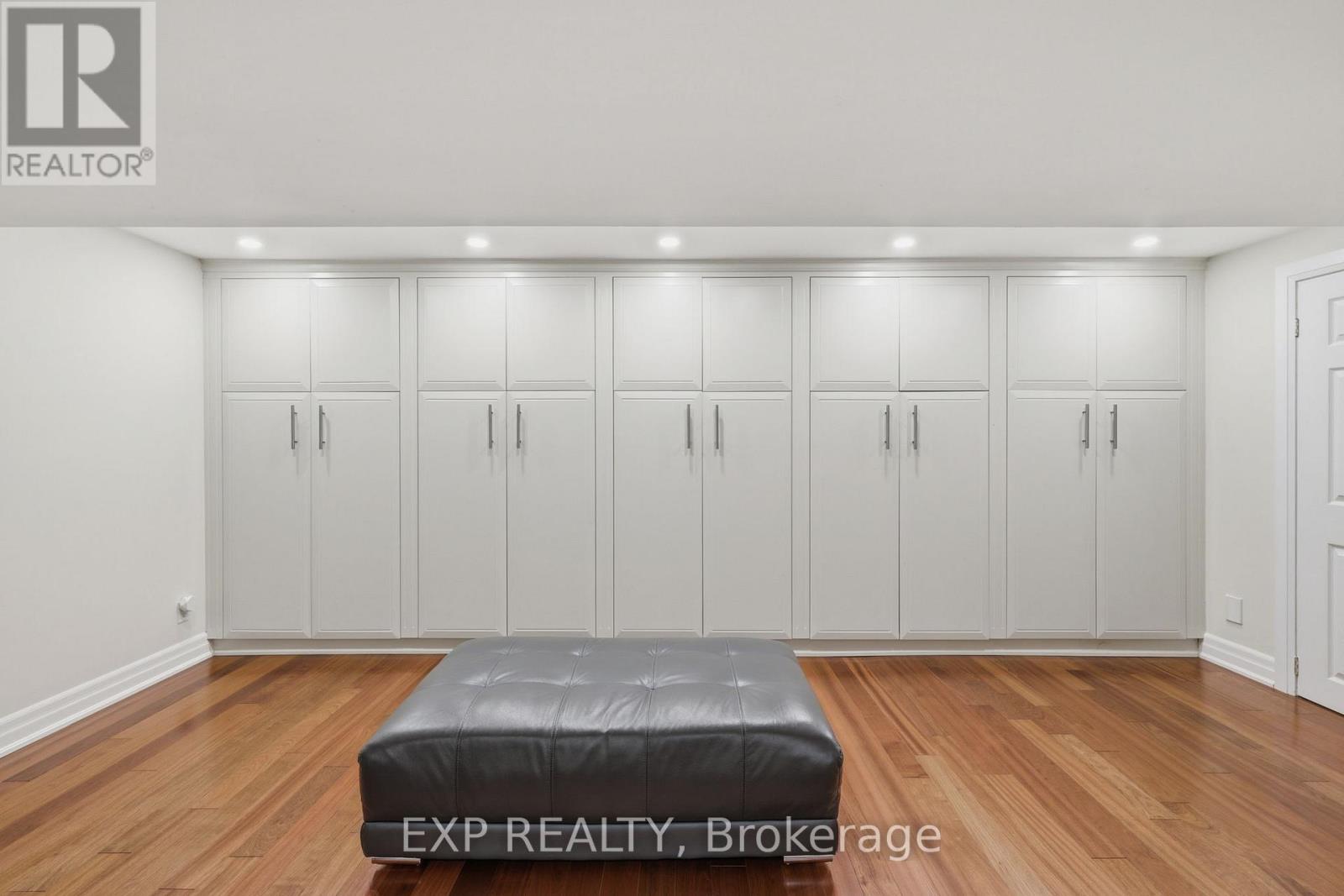 2076 AUTUMN BREEZE DRIVE S - 32