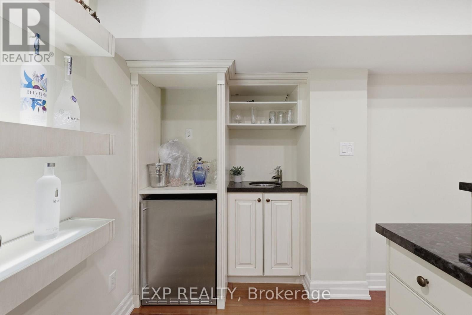 2076 AUTUMN BREEZE DRIVE S - 34