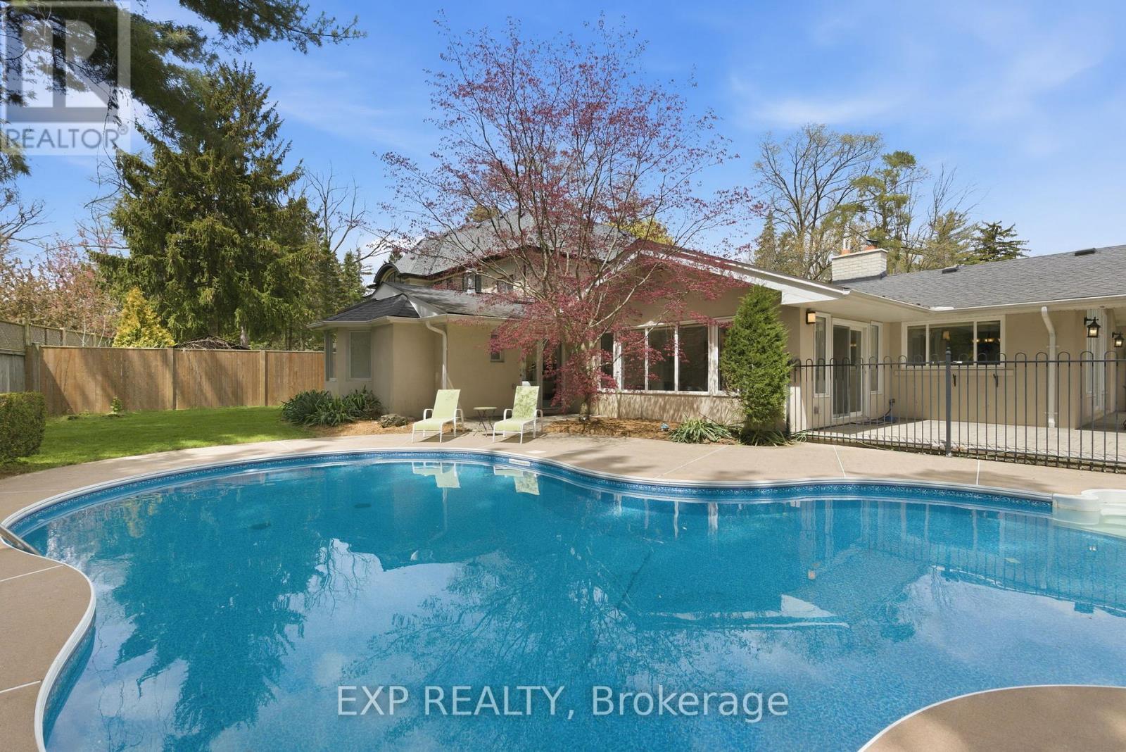 2076 AUTUMN BREEZE DRIVE S - 38