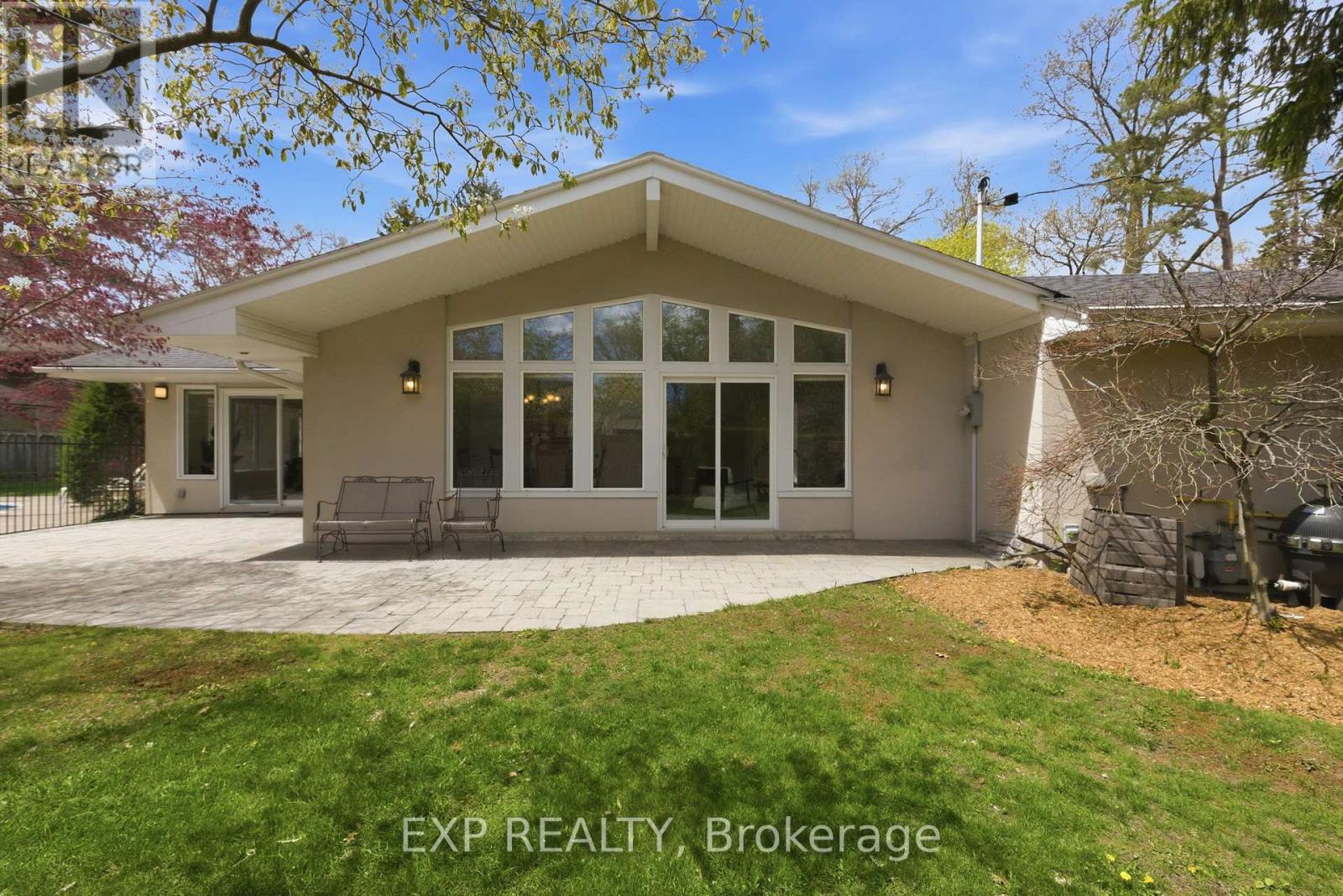 2076 AUTUMN BREEZE DRIVE S - 44