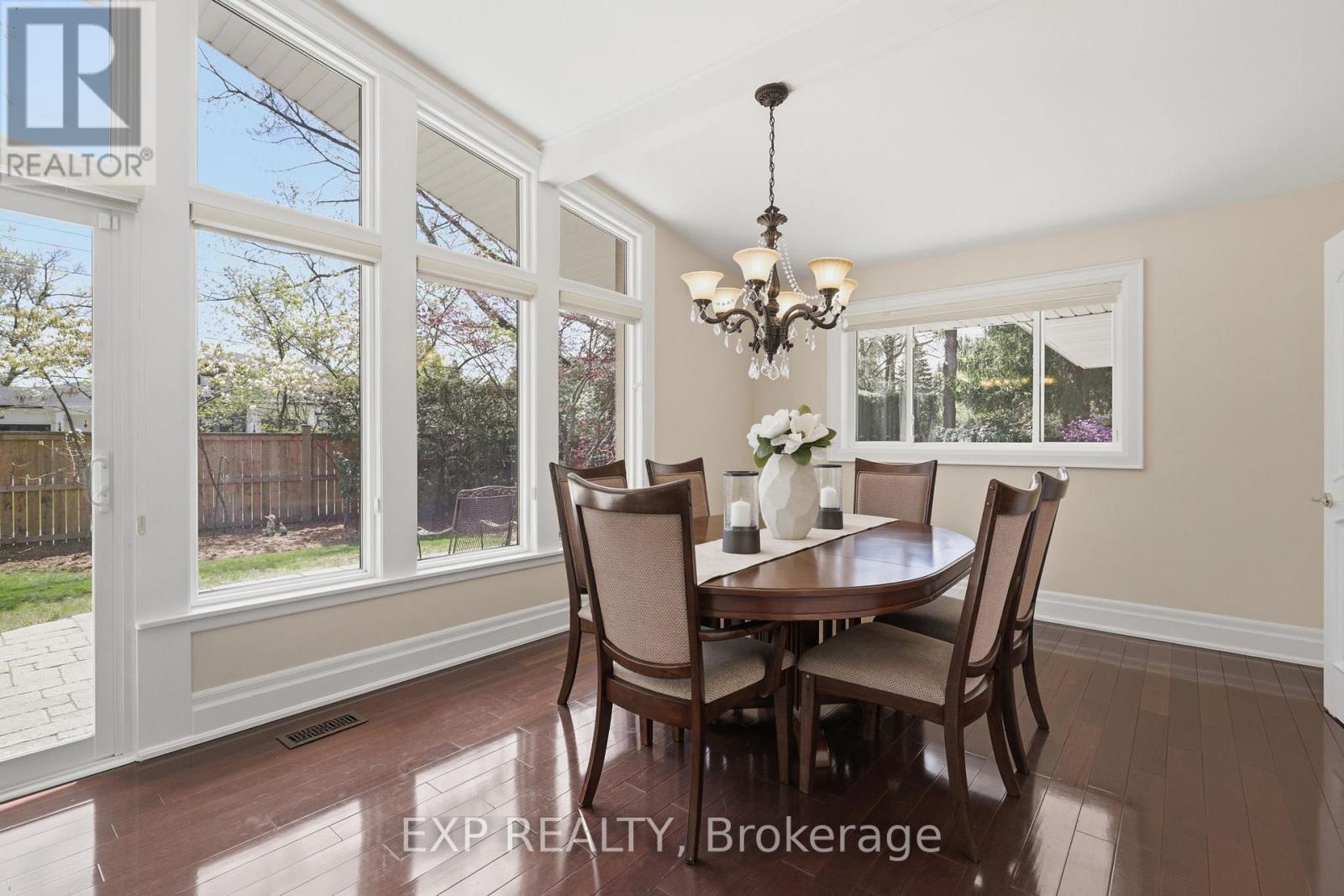 2076 AUTUMN BREEZE DRIVE S - 9