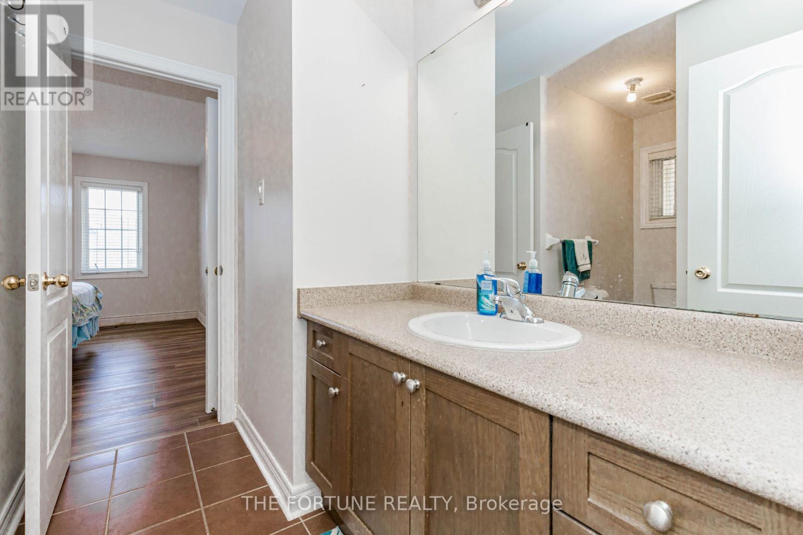 30 CEDARSPRINGS WAY - 24