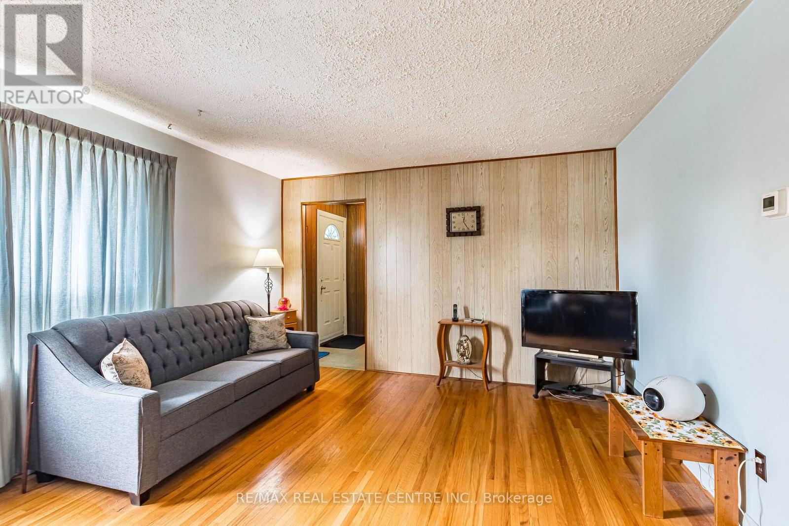 6939 JUSTINE DRIVE - 12