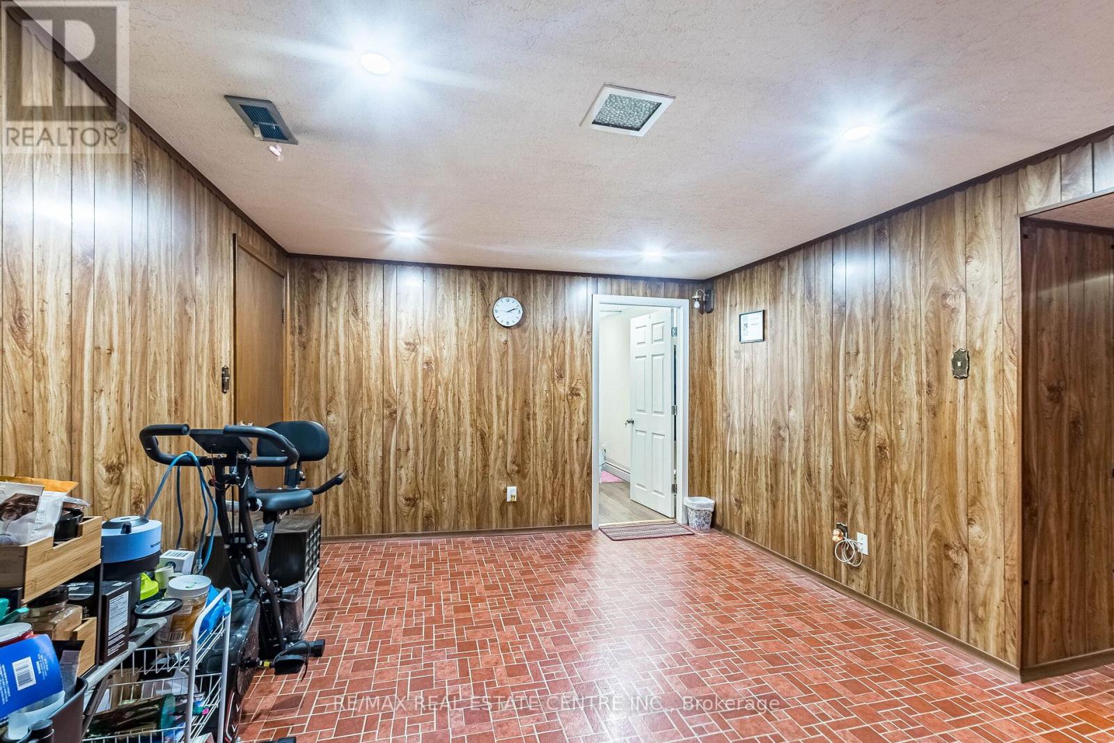 6939 JUSTINE DRIVE - 22