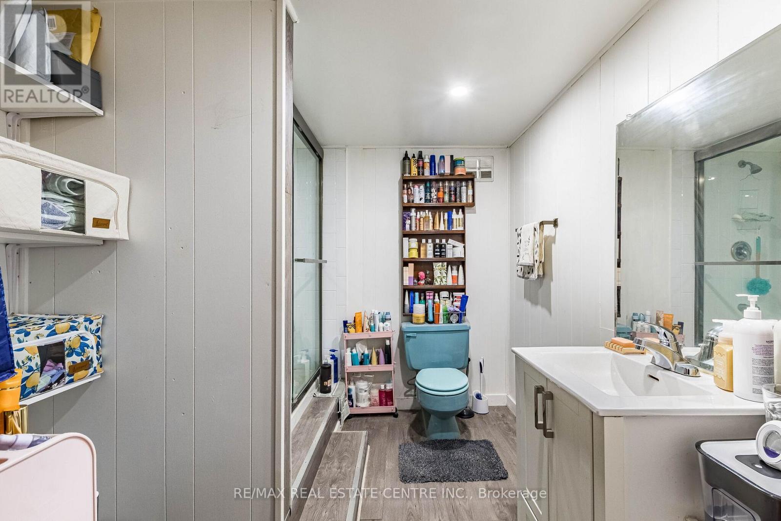 6939 JUSTINE DRIVE - 26