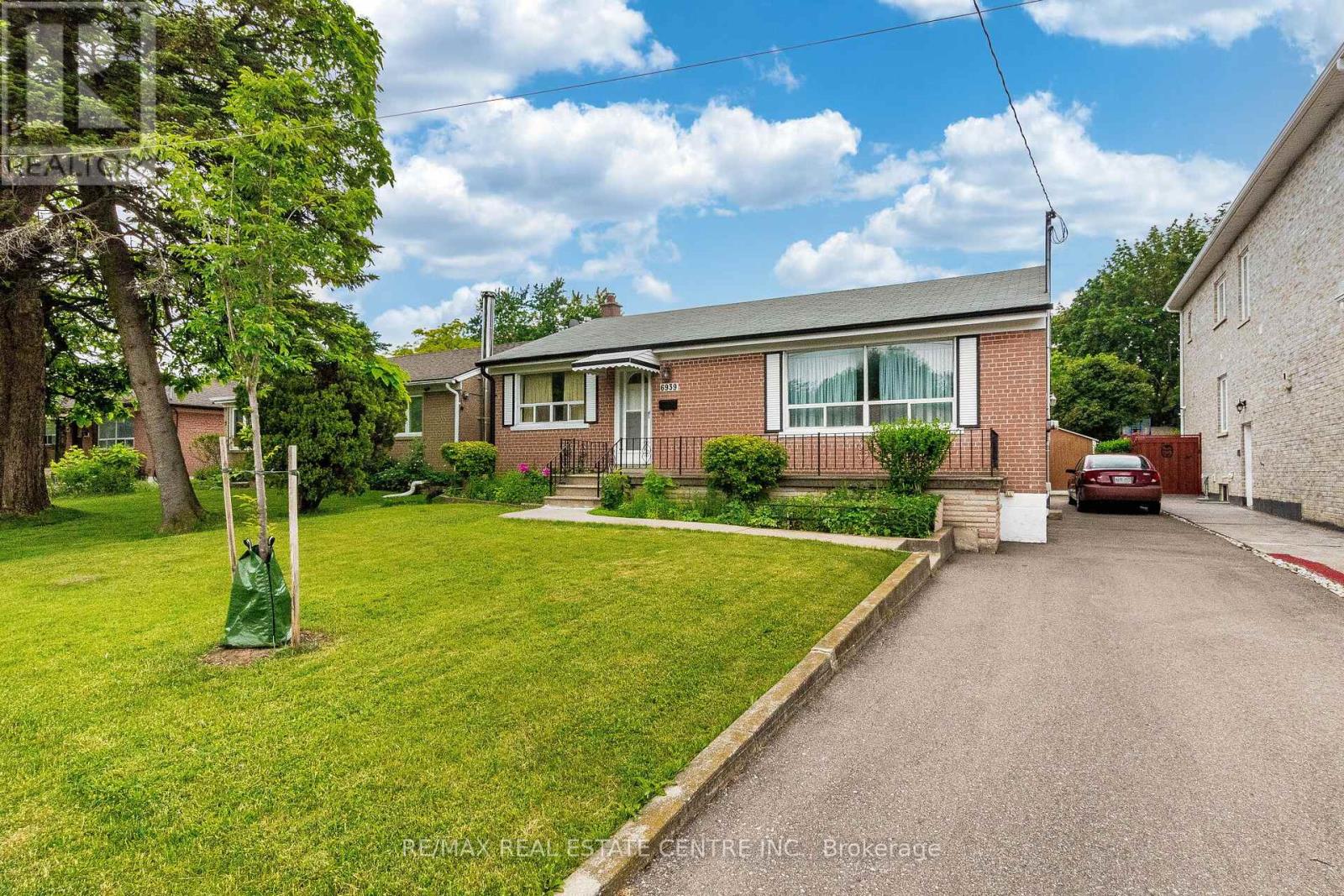 6939 JUSTINE DRIVE - 3