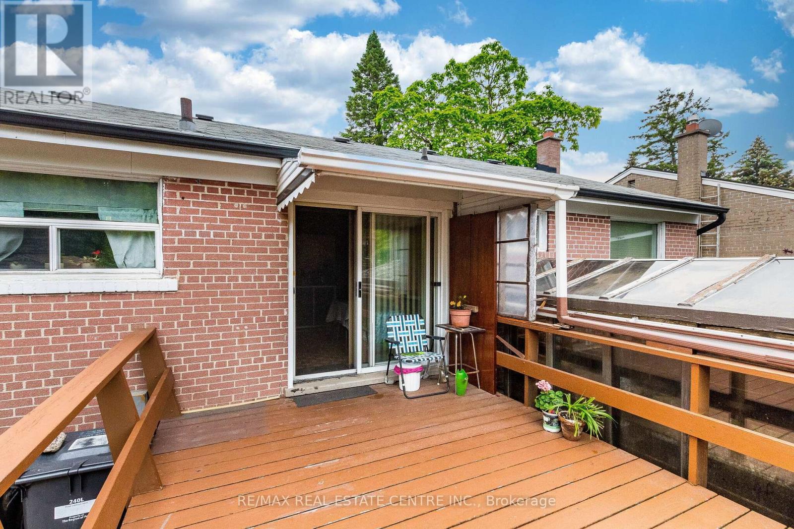 6939 JUSTINE DRIVE - 41