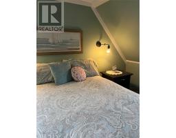 20 West Main Road thumbnail 30
