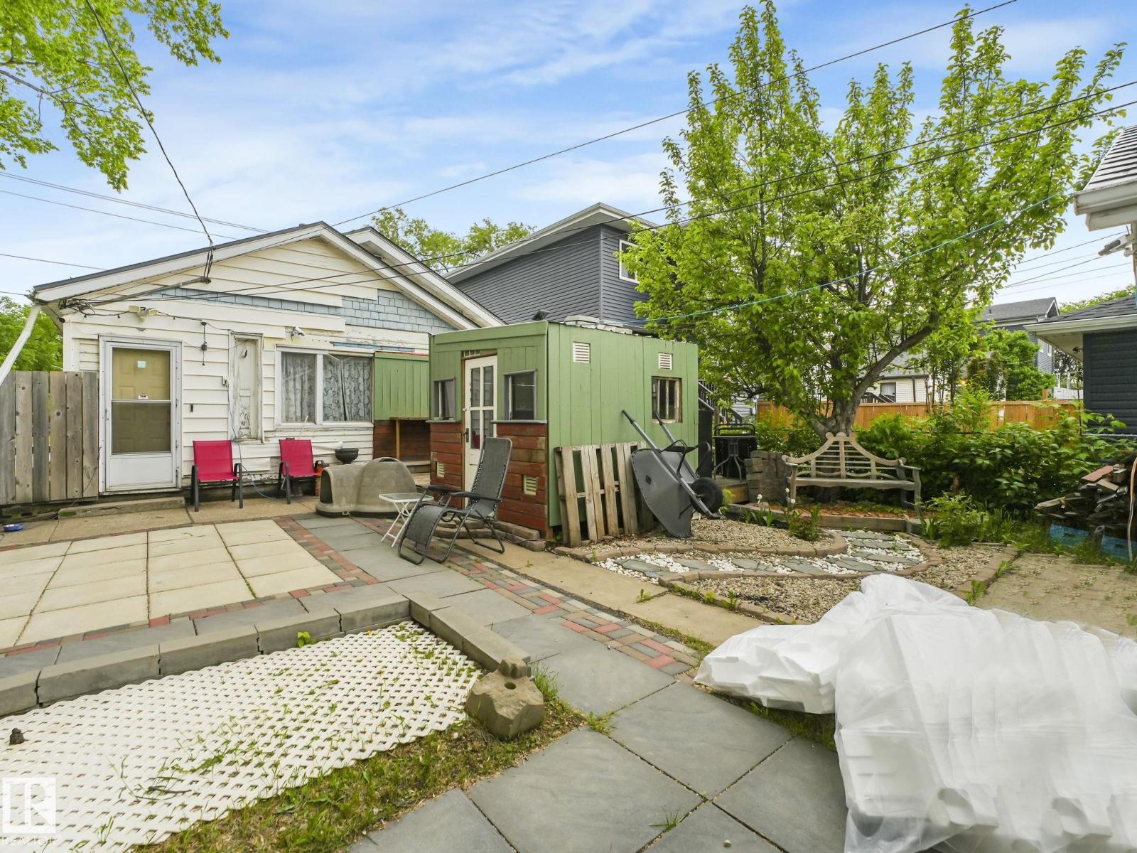 11702 129 AV NW - 27