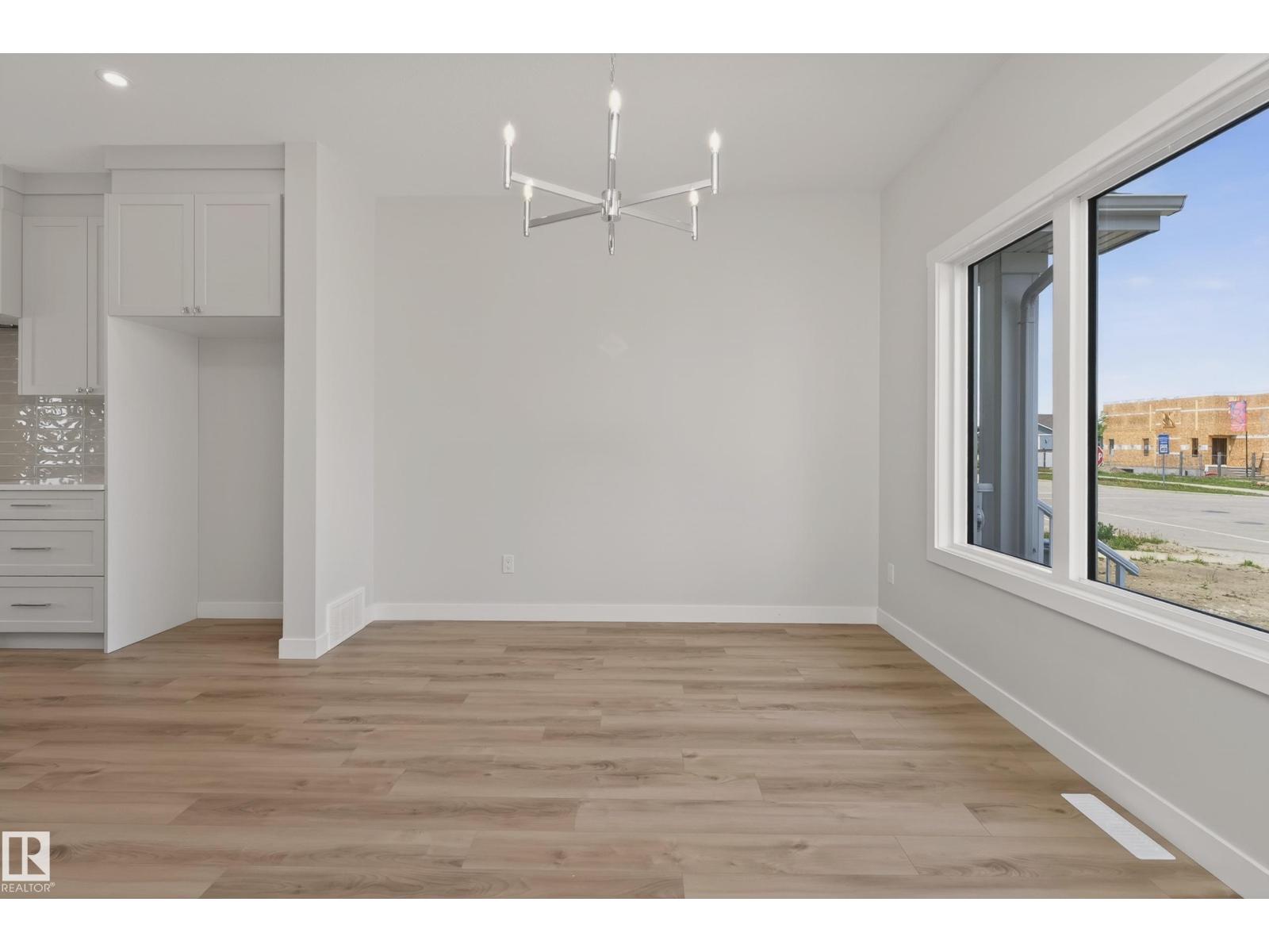 8533 96 AV — photo 11