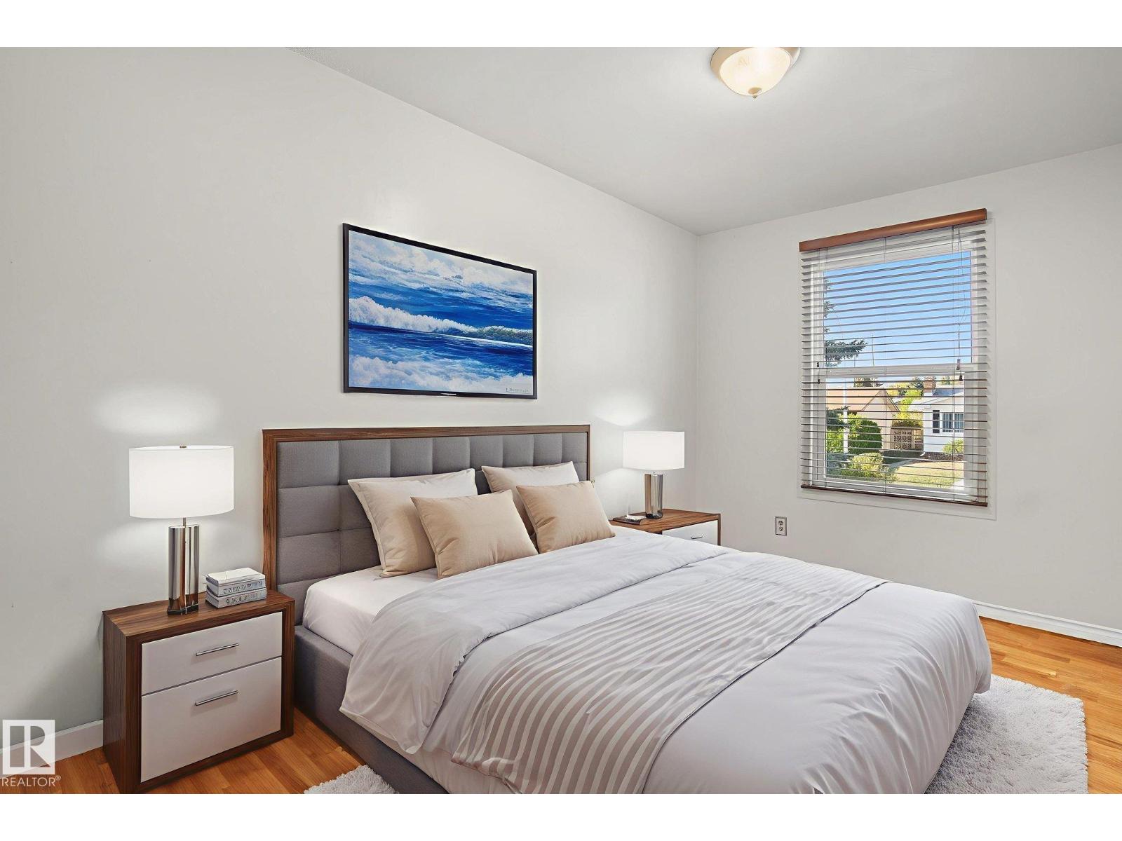 14239 53 ST NW - 23