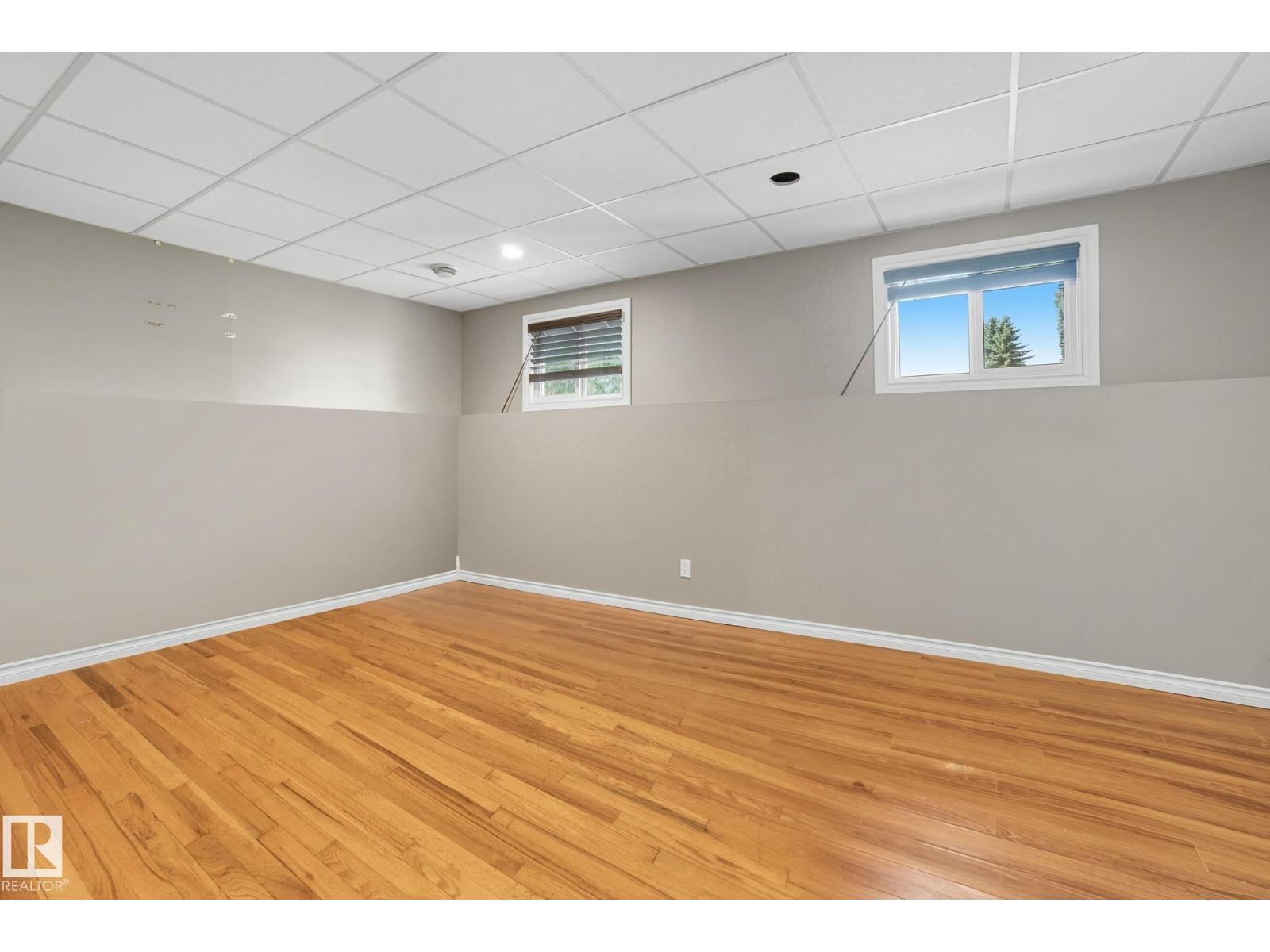 14239 53 ST NW - 27