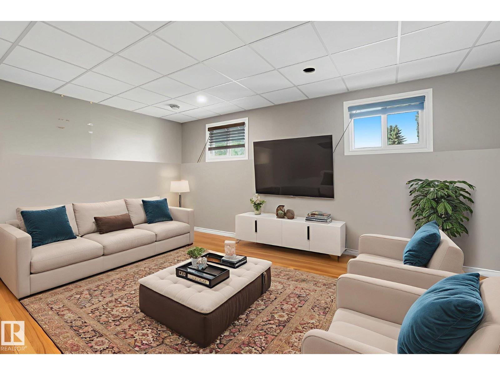 14239 53 ST NW - 28
