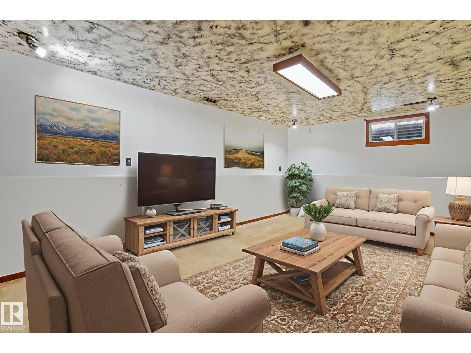 14239 53 ST NW - 38