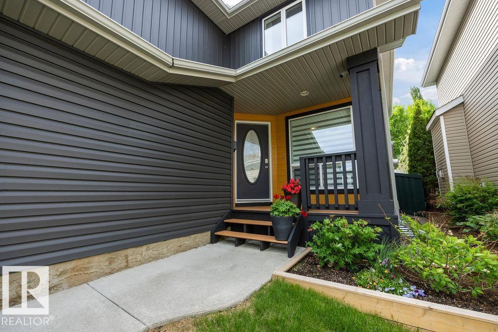 1892 ROBERTSON CR SW - photo 4