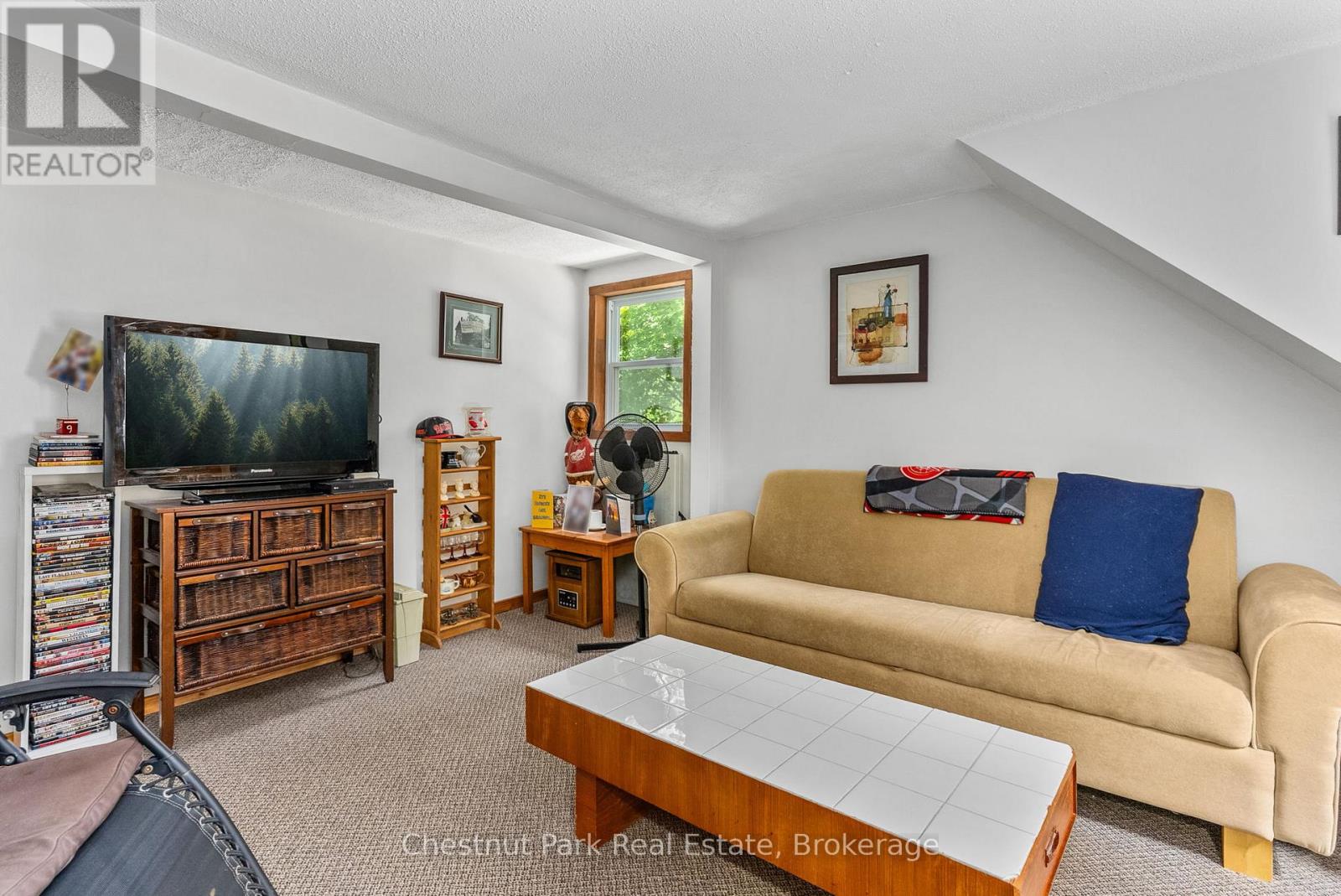 869 MUSKOKA ROAD 10 - 25