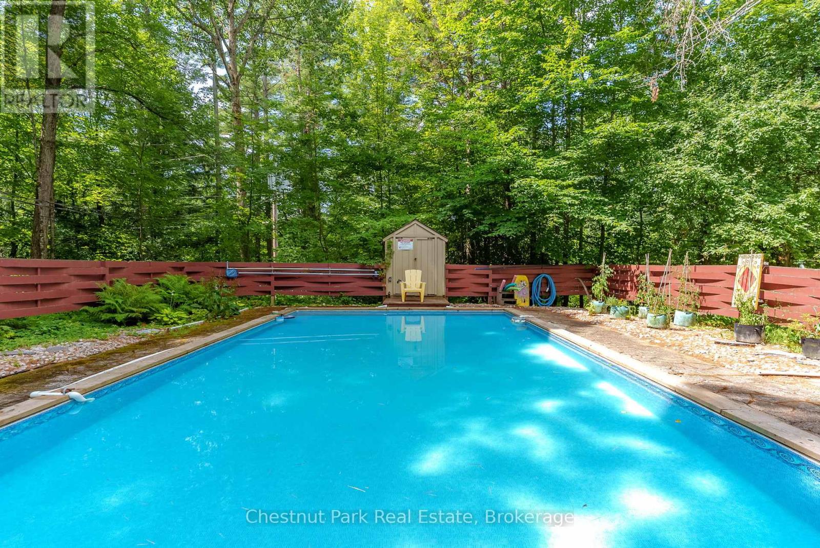 869 MUSKOKA ROAD 10 - 33