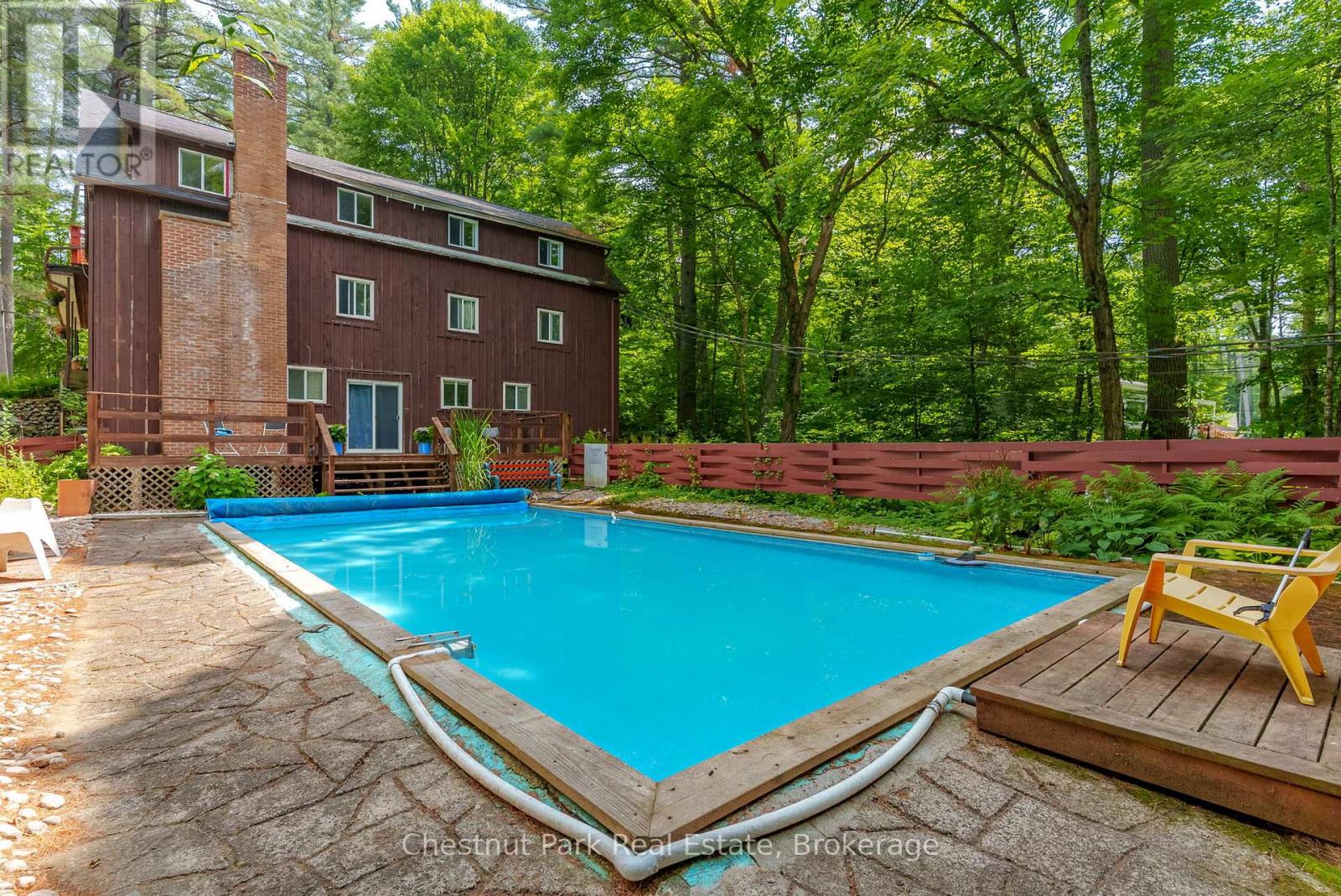 869 MUSKOKA ROAD 10 - 35