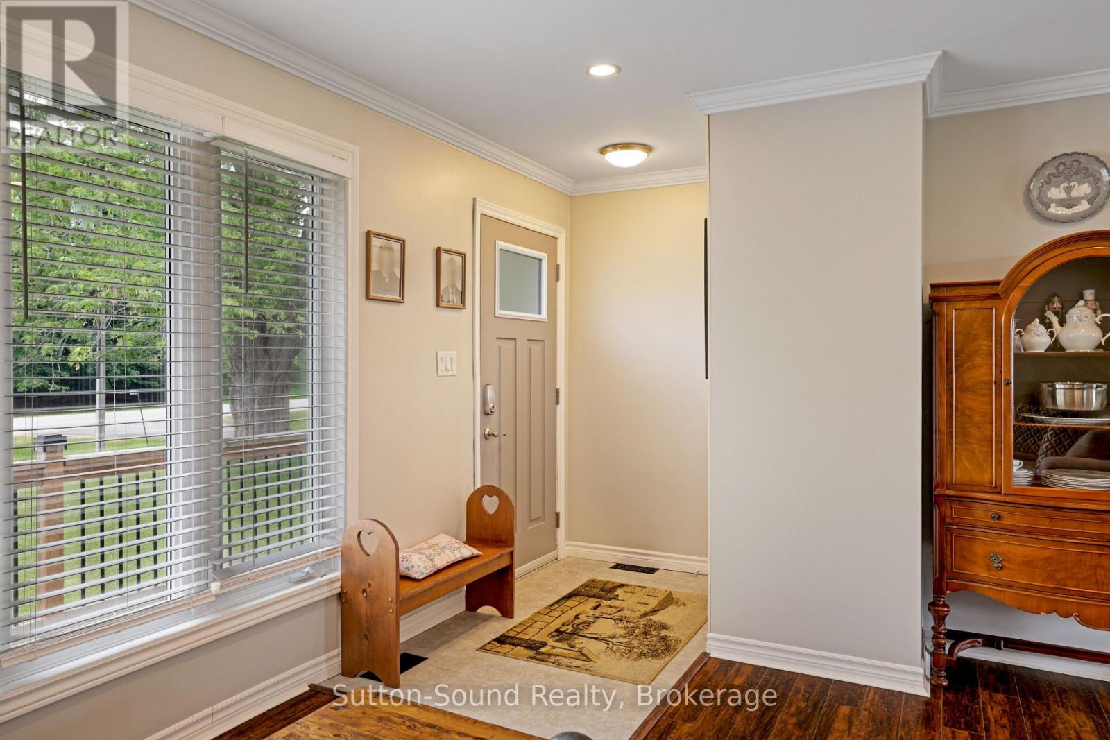 829 30TH STREET W - 4
