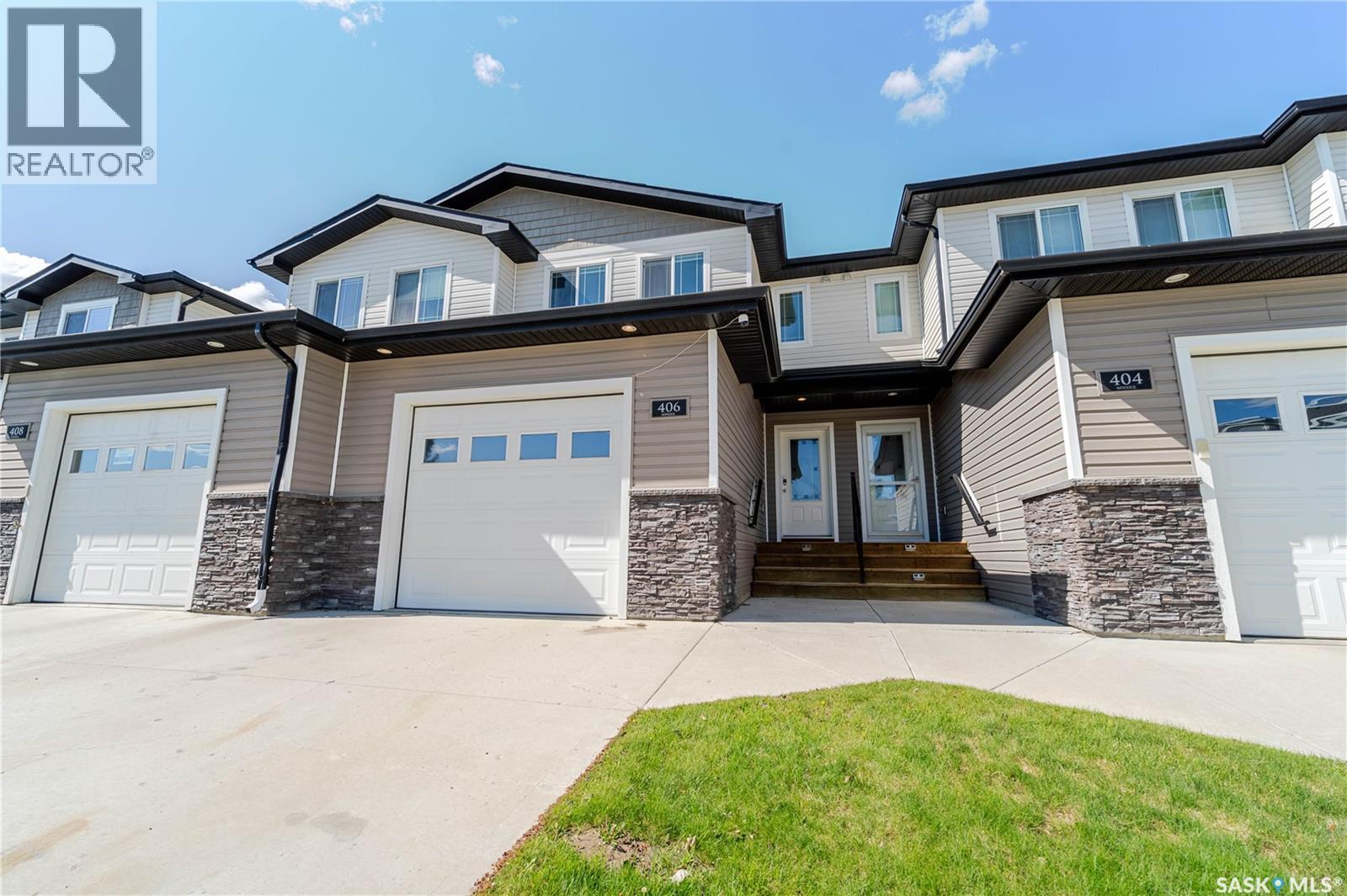 406 940 Bradley STREET - photo 2