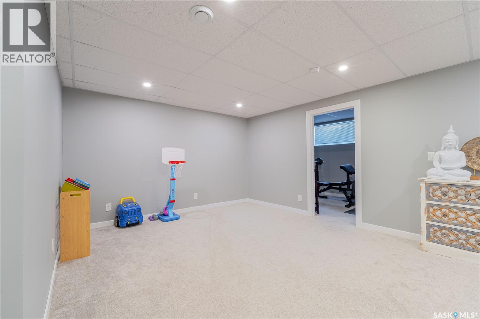 406 940 Bradley STREET — photo 35