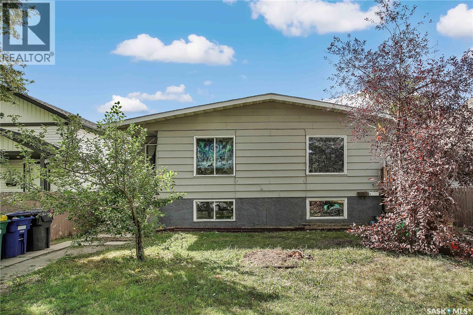 327 S AVENUE S - 1