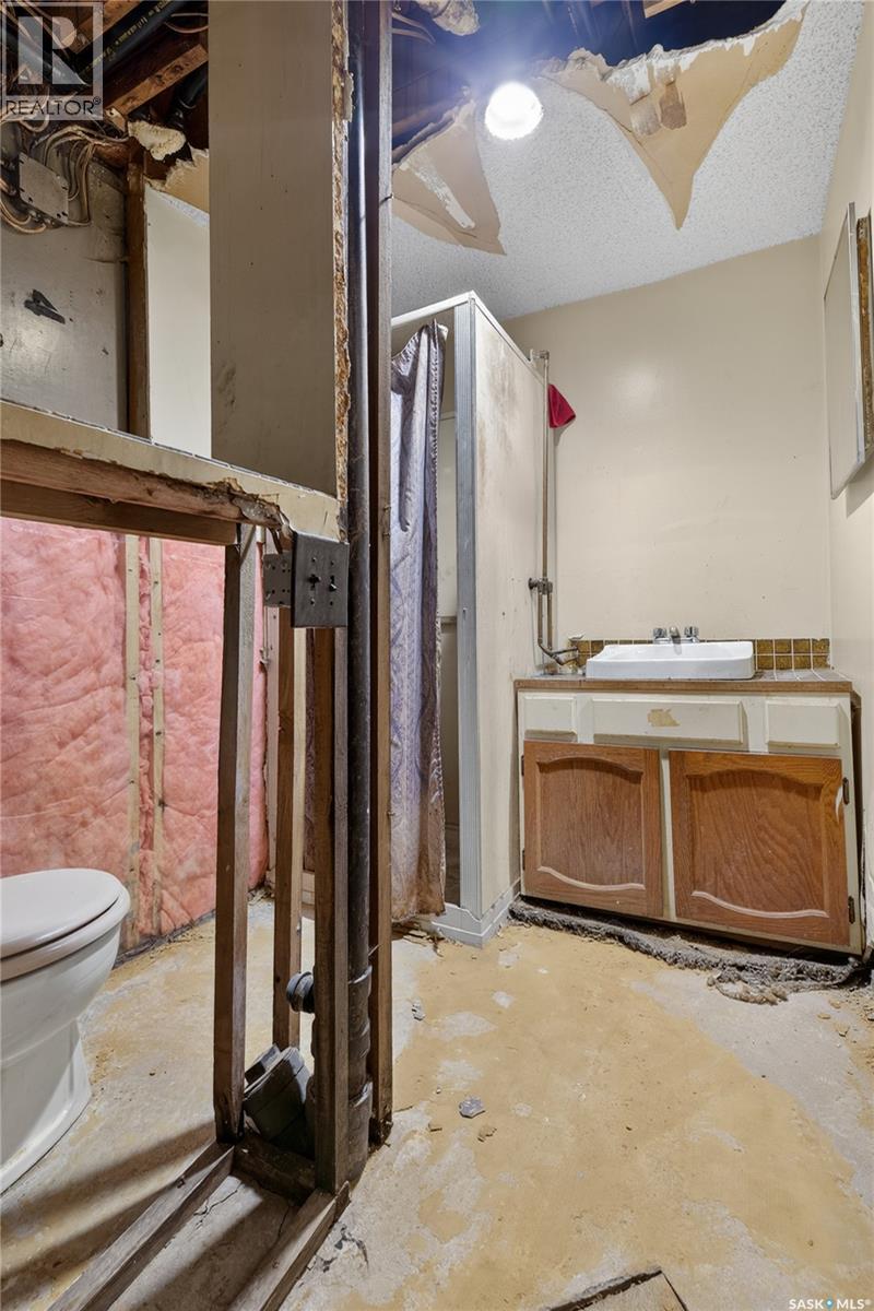 107 Grant STREET — photo 18