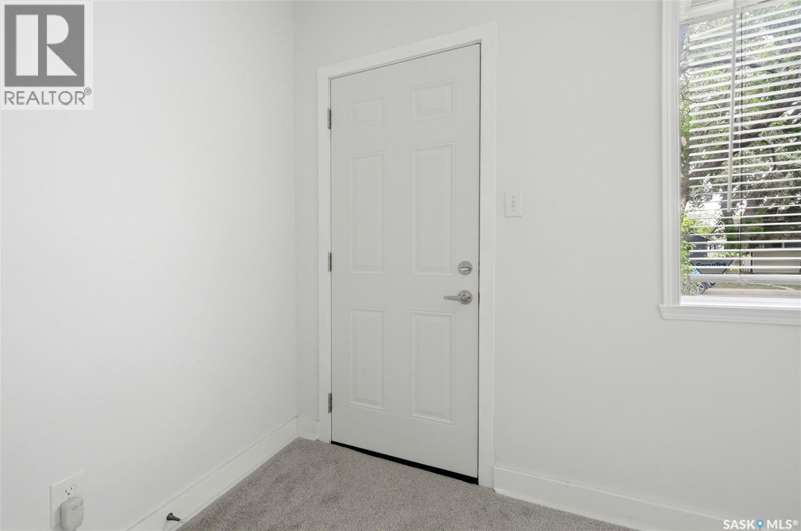 920 Atkinson STREET - 2