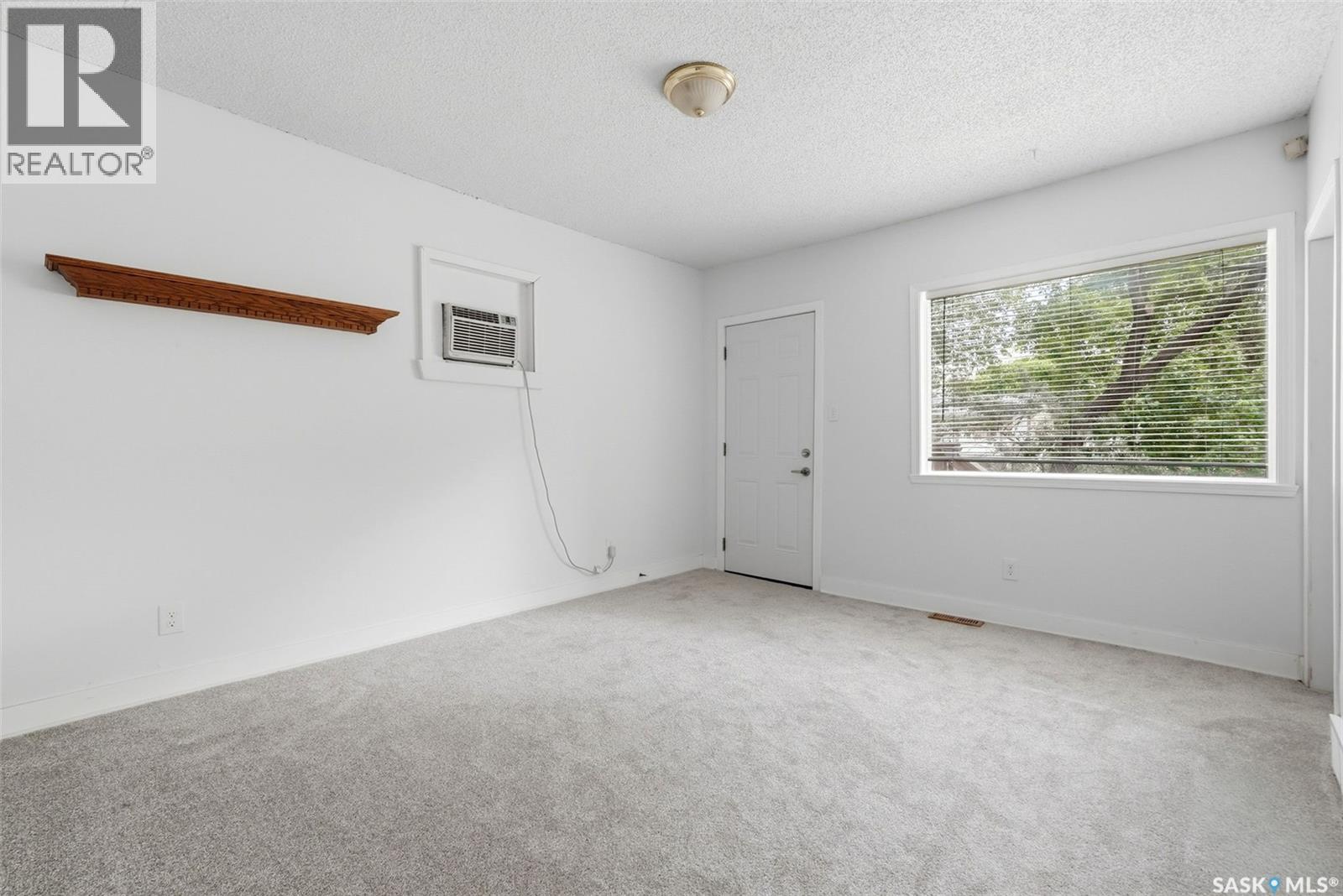 920 Atkinson STREET - 3