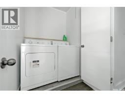 920 Atkinson Street, Regina, SK S4N3T9 Photo 13