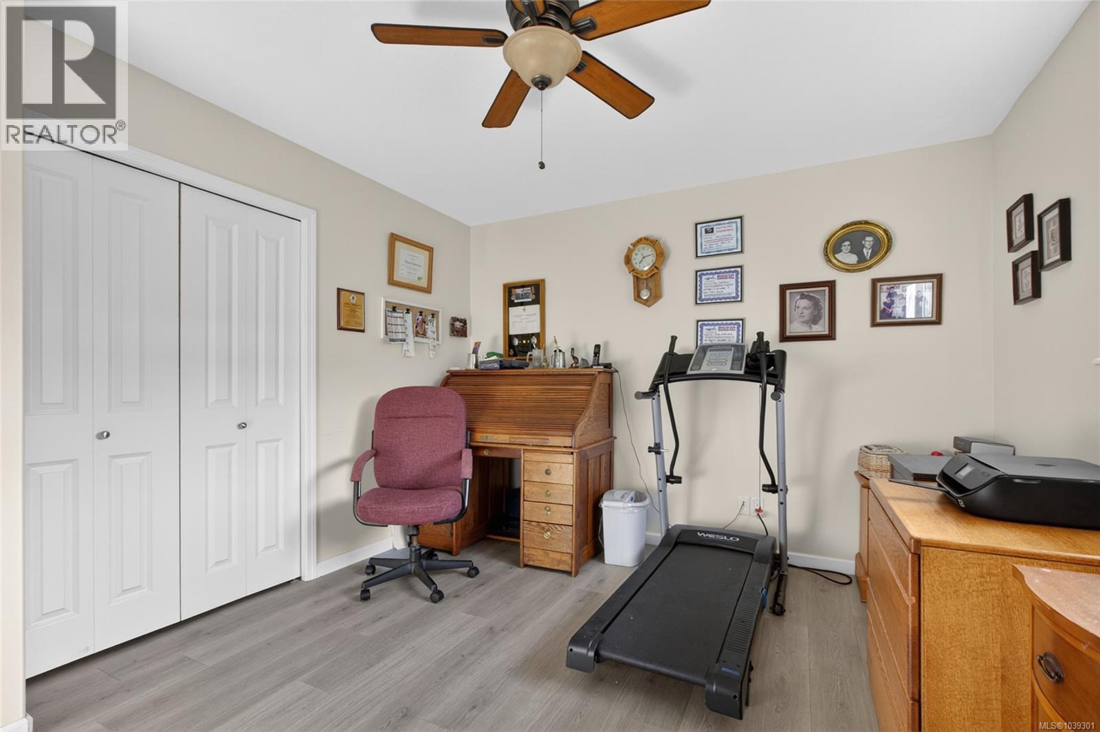 #51 2728 1st St - 29