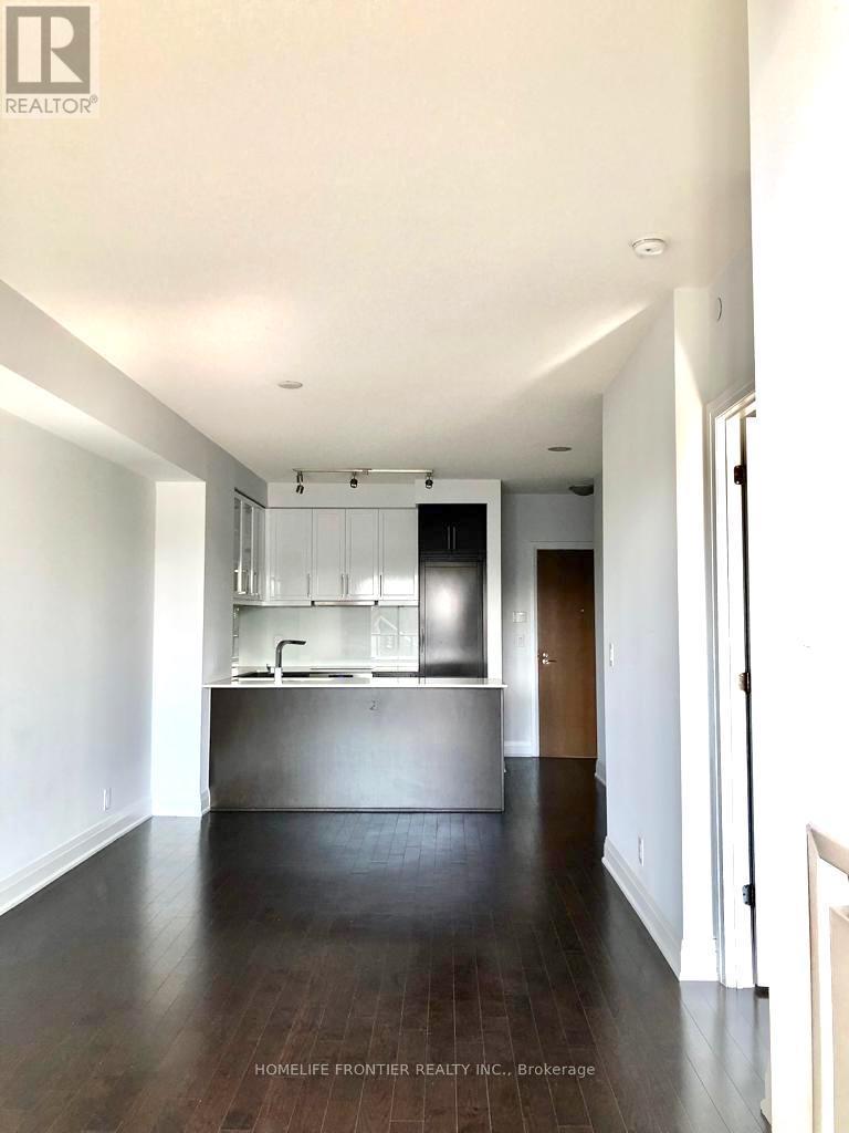 Listing photo of 411 - 21 CLAIRTRELL ROAD