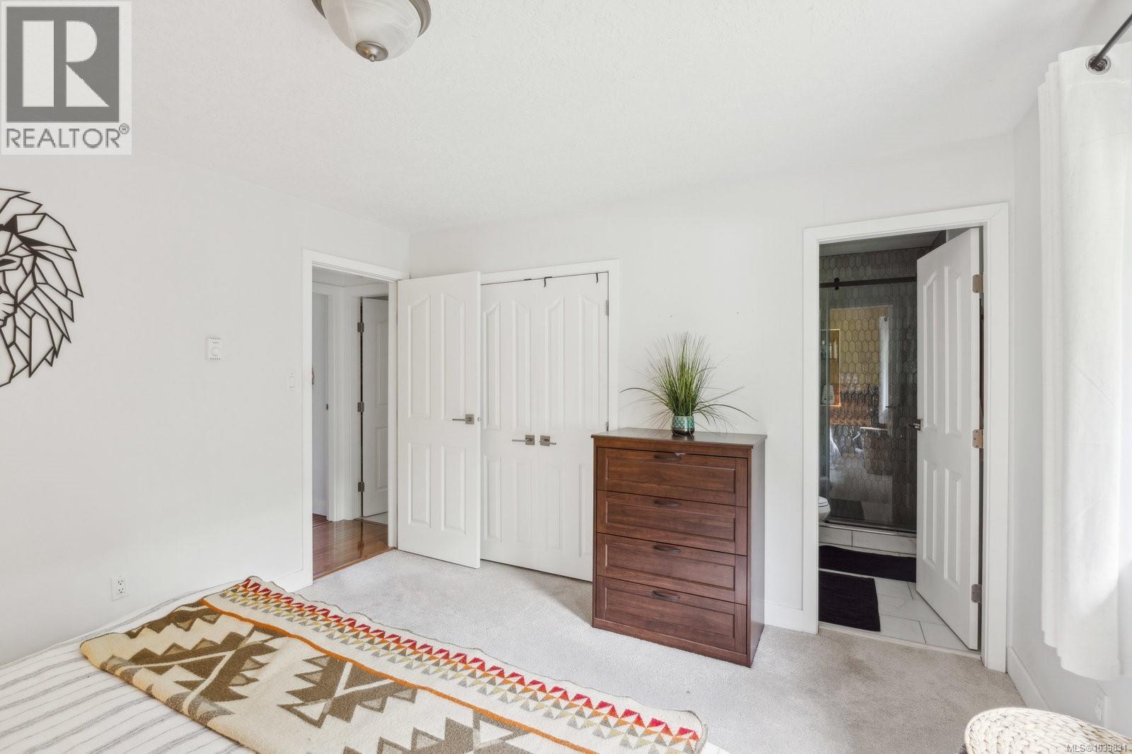 7316 East Saanich Rd, Central Saanich