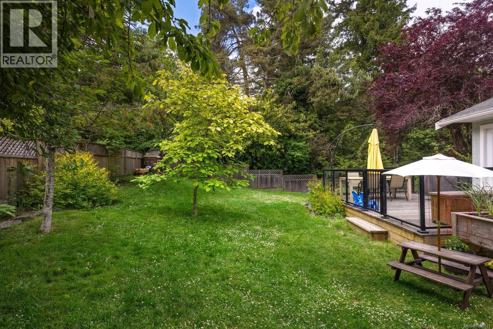 7316 East Saanich Rd, Central Saanich