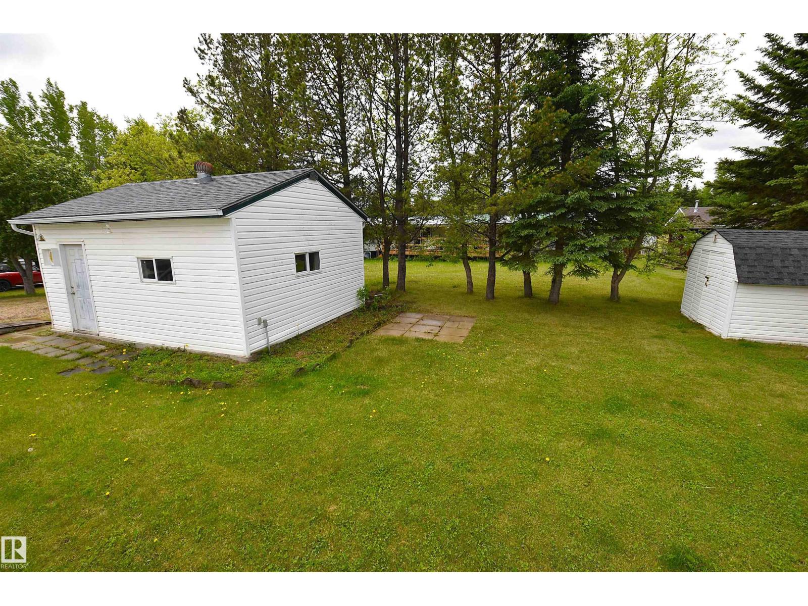 #70 5429 TWP ROAD 494 - 47