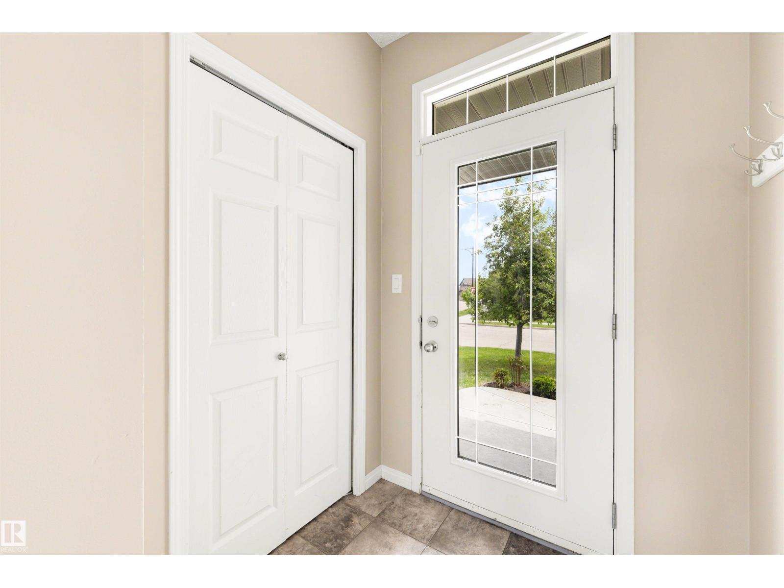 2097 CHALMERS WY SW - photo 2