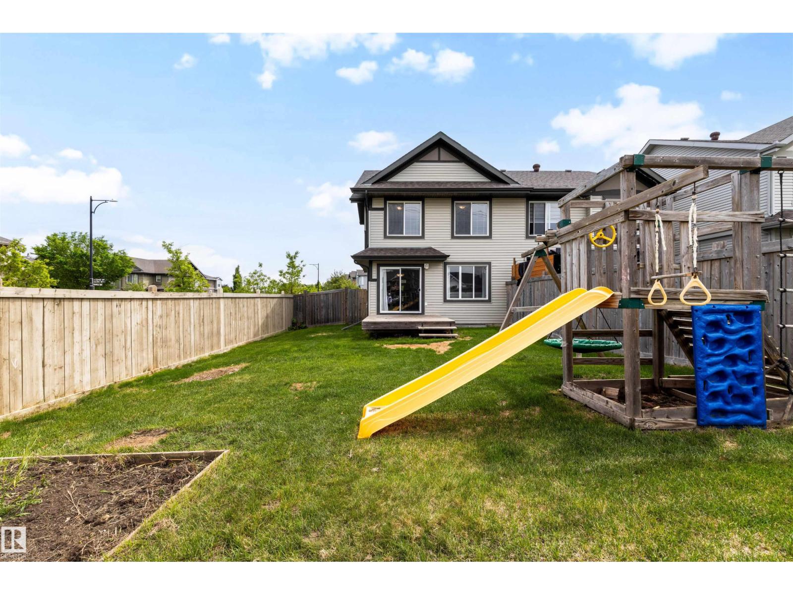 2097 CHALMERS WY SW — photo 30