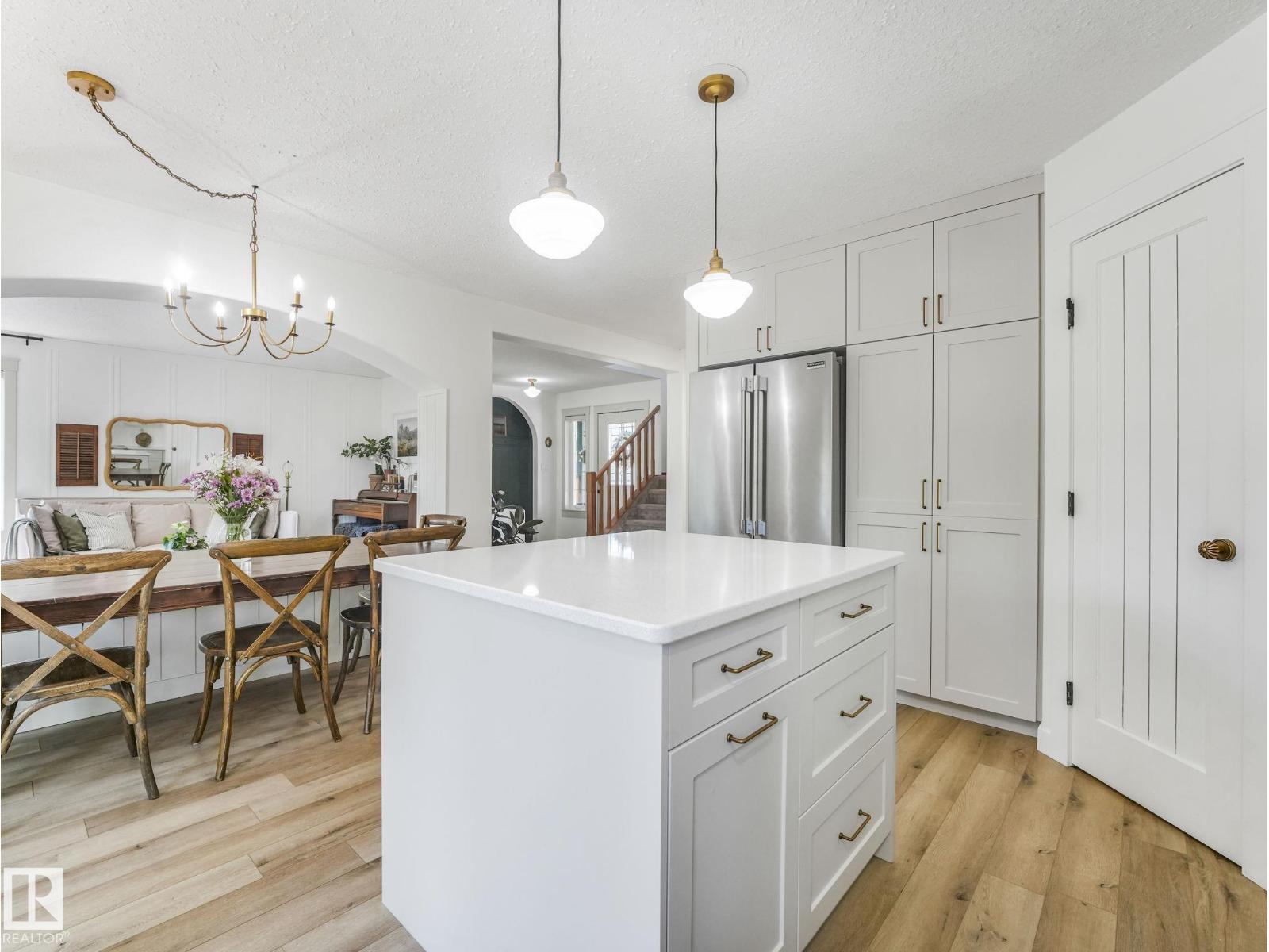 68 HALDEN CR — photo 35