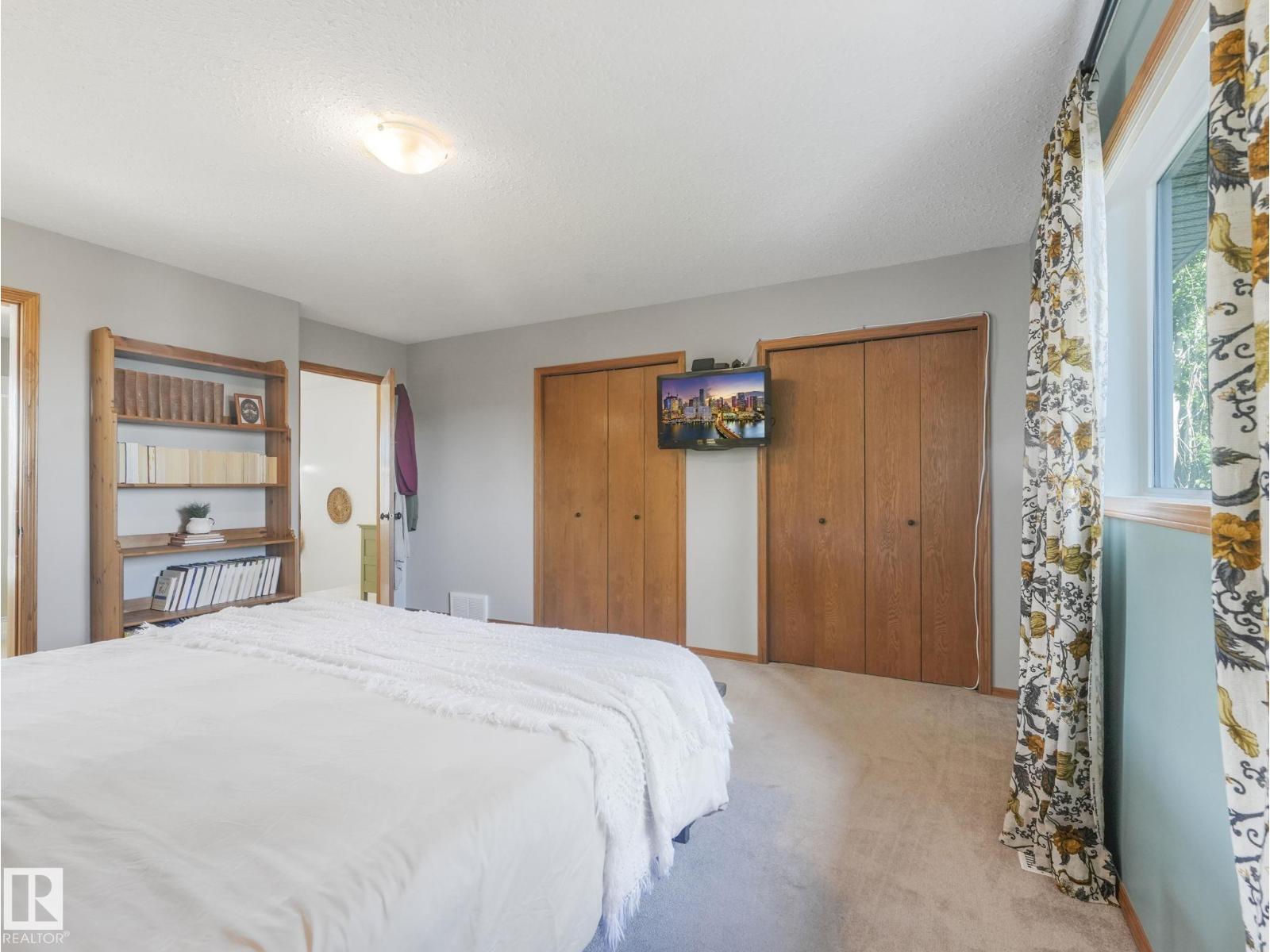 68 HALDEN CR — photo 58