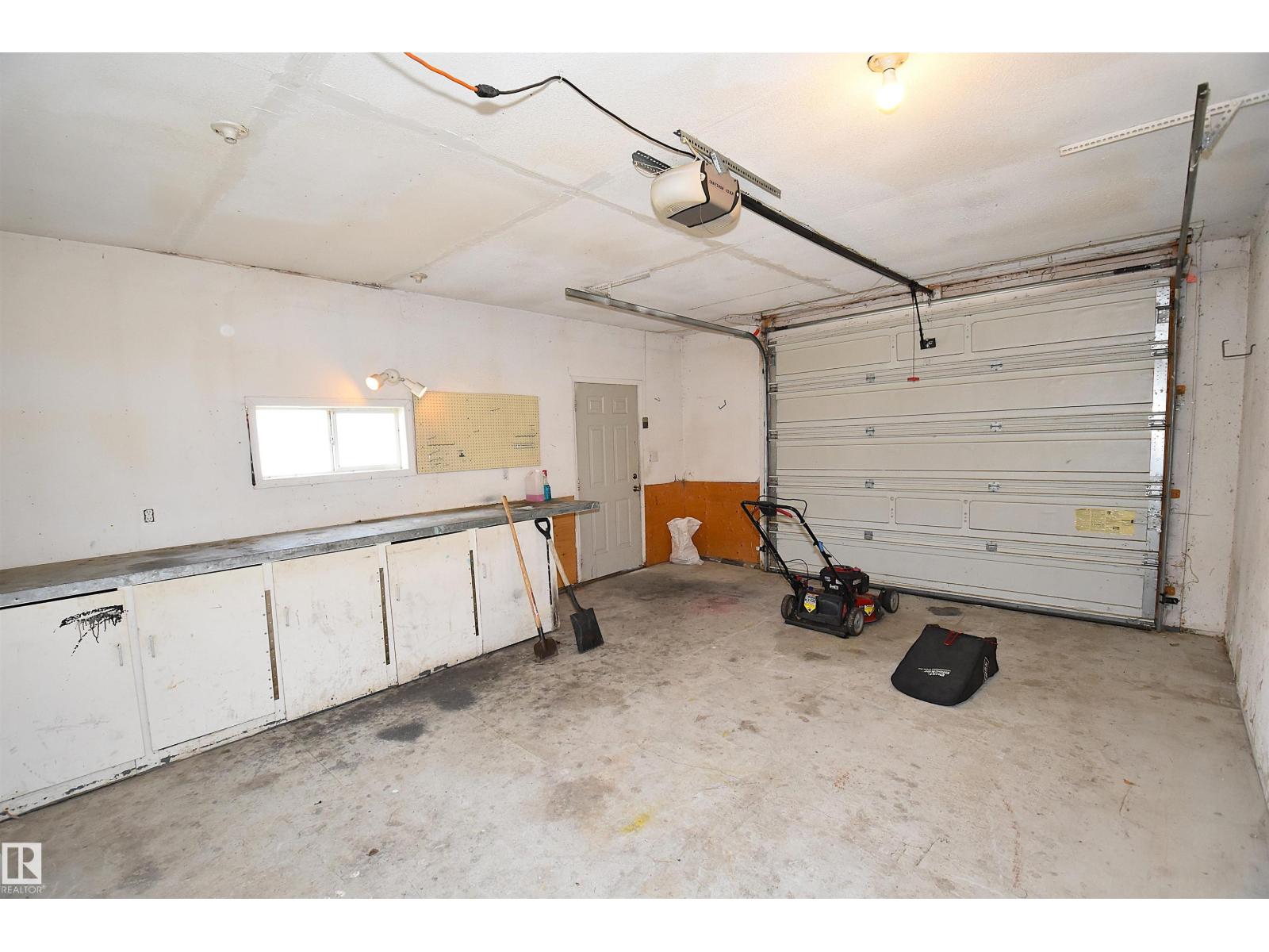 #70 5429 TWP ROAD 494 - 69
