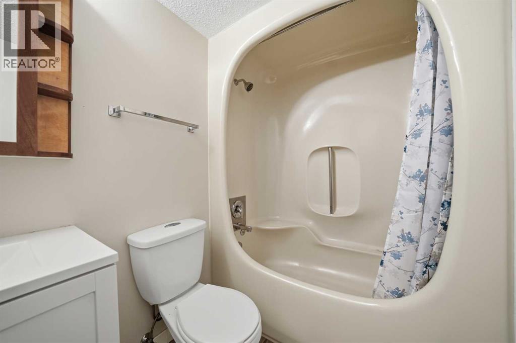 #103 521 57 Avenue SW - 15