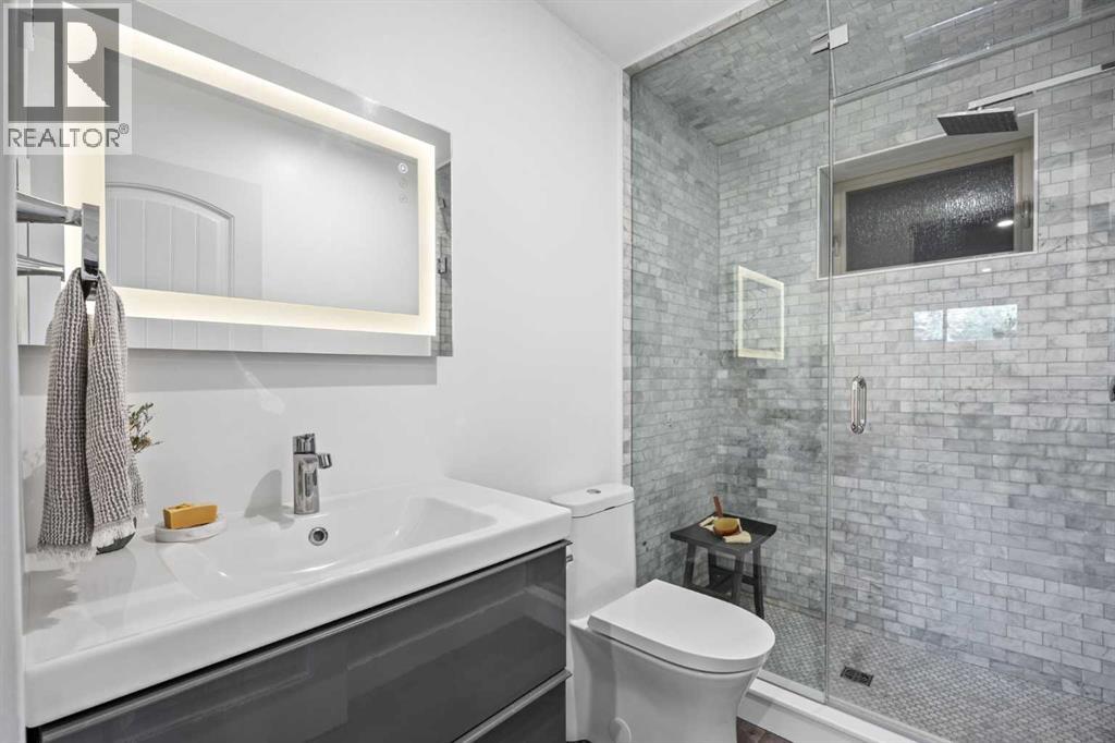 111 Silvergrove Green NW — photo 27