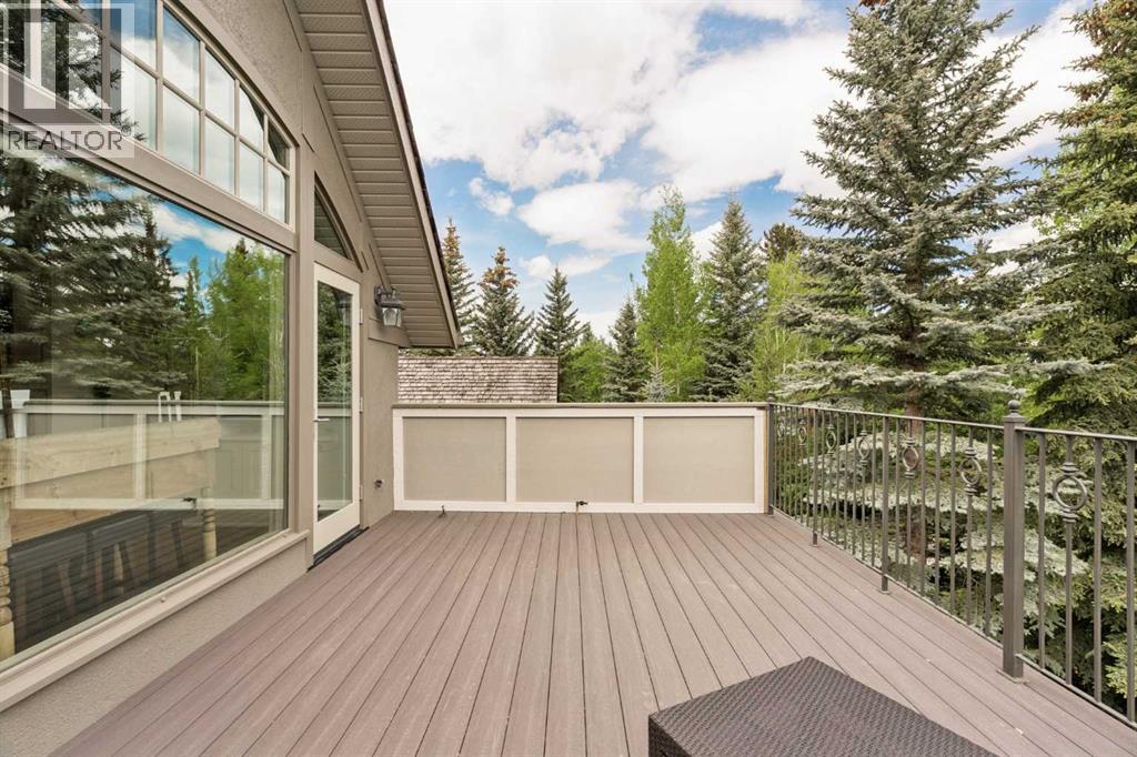 Upper deck off loft with new composite decking