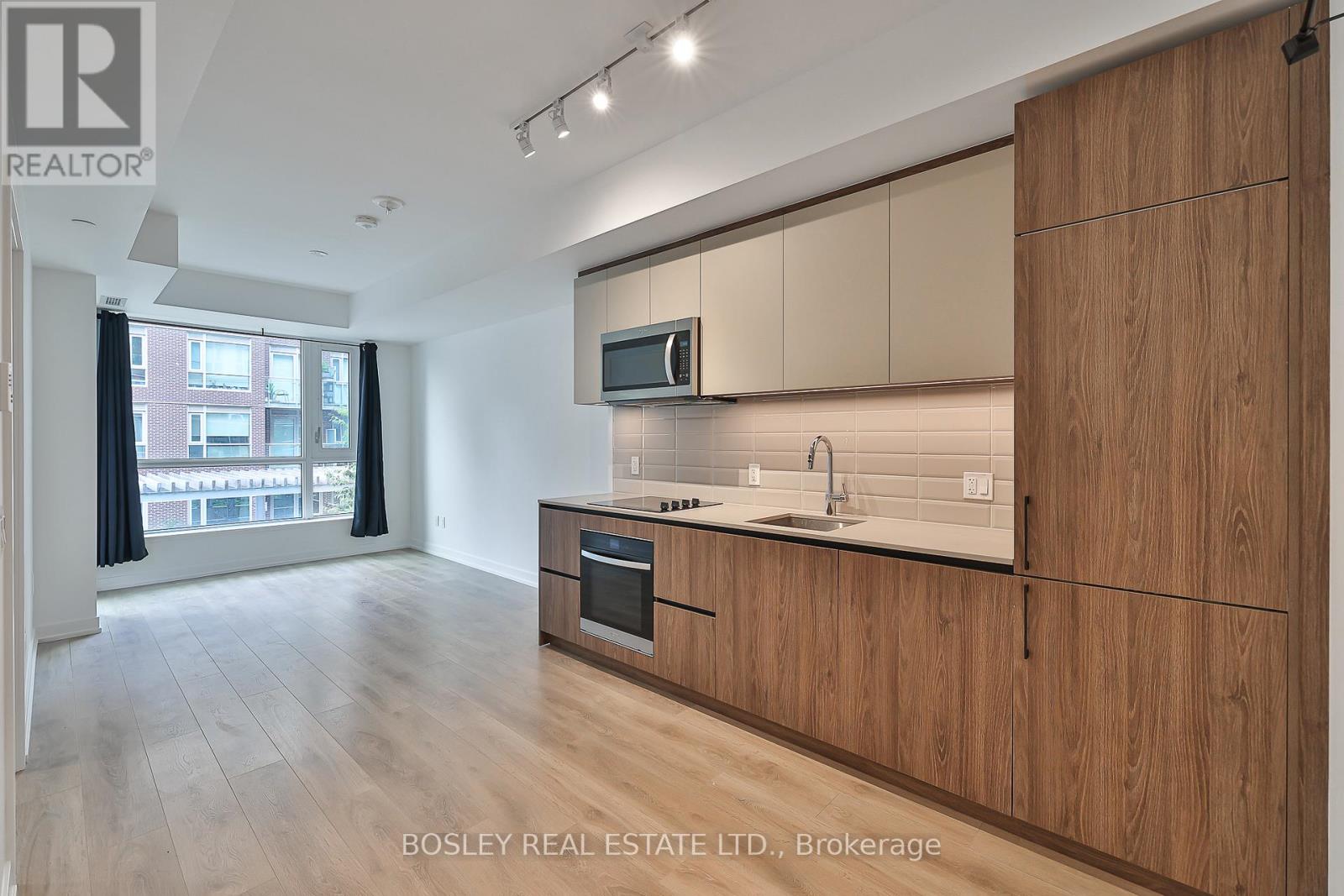 Listing photo of 212 - 150 LOGAN AVENUE